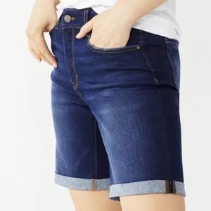 Women’s NINE WEST Slimming Dark Wash Midrise Cuffed Bermuda Shorts Size 8 NWT